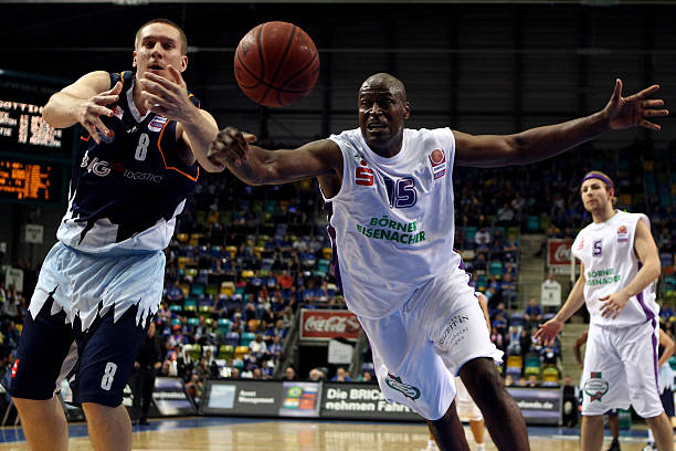 观赏性上更 观赏性上更