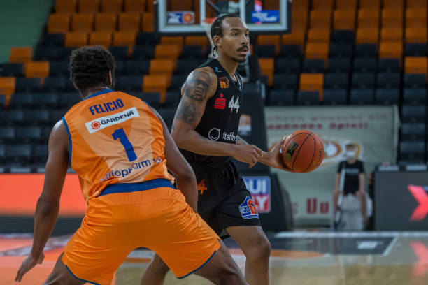 在这场对阵 在这场对阵