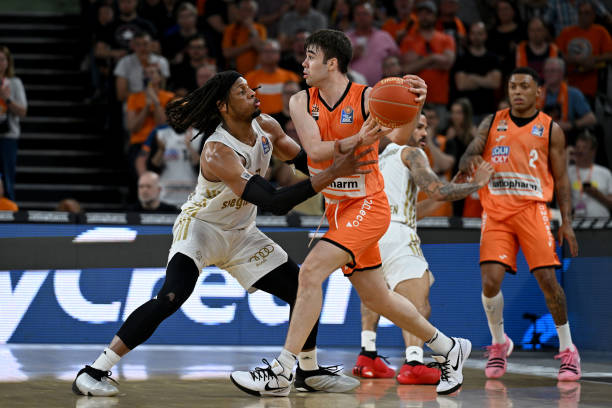 杀伤对手 杀伤对手