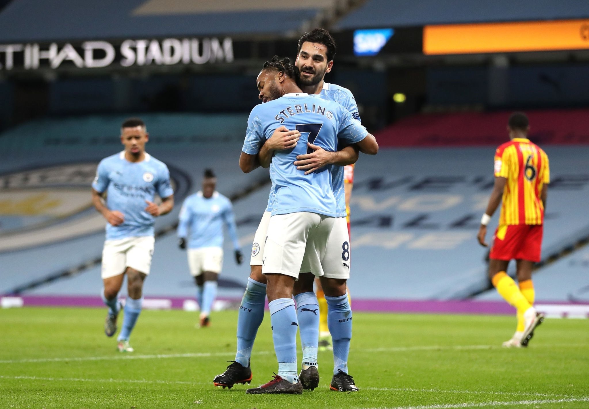 则是决定球 则是决定球